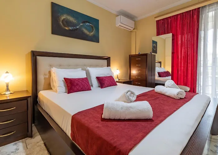 Johnny's Three Bedroom