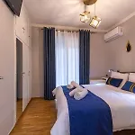 Johnny's Three Bedroom דירה *