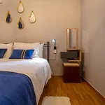 Johnny's Three Bedroom *