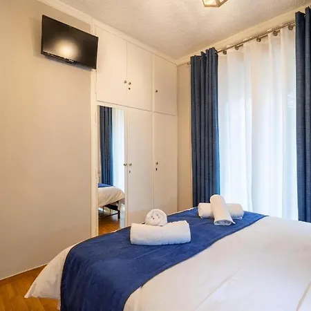 Johnny's Three Bedroom Appartement *