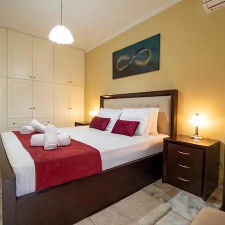 Johnny's Three Bedroom Appartement *