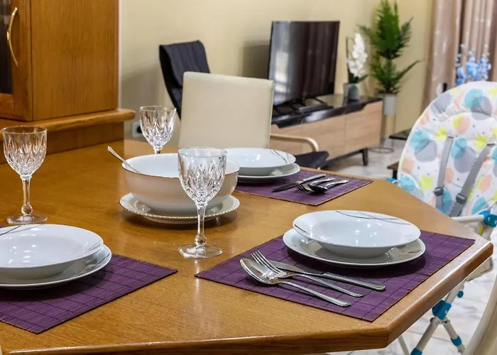 Johnny's Three Bedroom